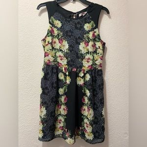 FOREVER21 black floral sleeveless dress size M